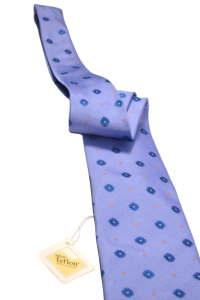 Сиреневый мужской галстук с васильками